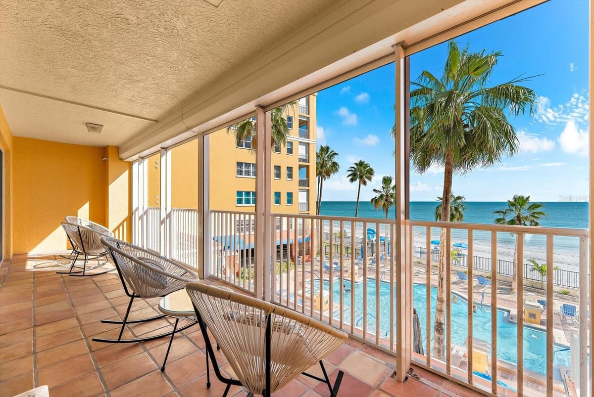 16500 GULF BOULEVARD — photo 8 of 45