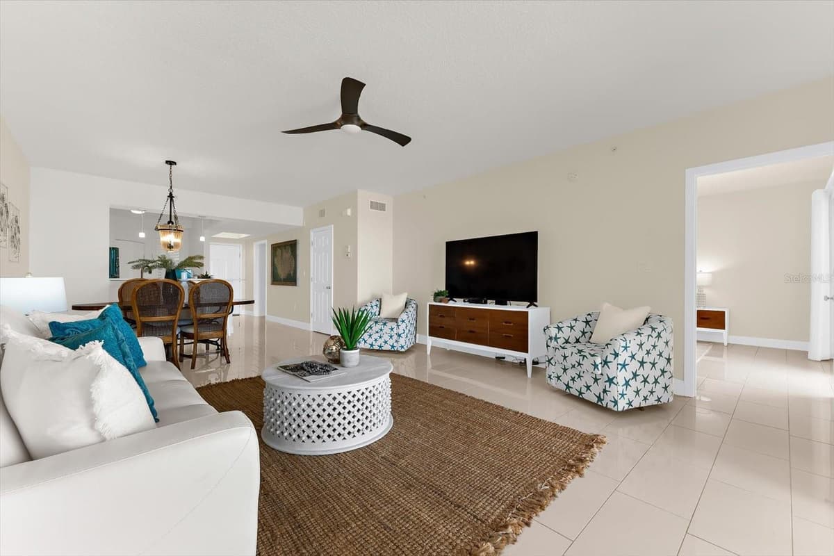 16500 GULF BOULEVARD — photo 12 of 45