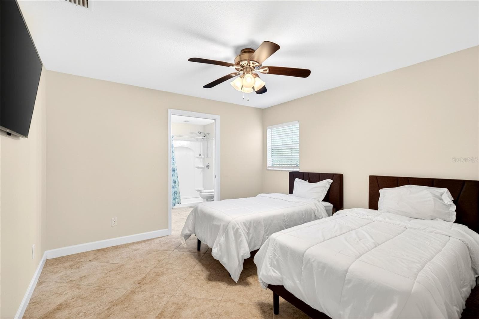 4940 FORT KING STREET — photo 42 of 55