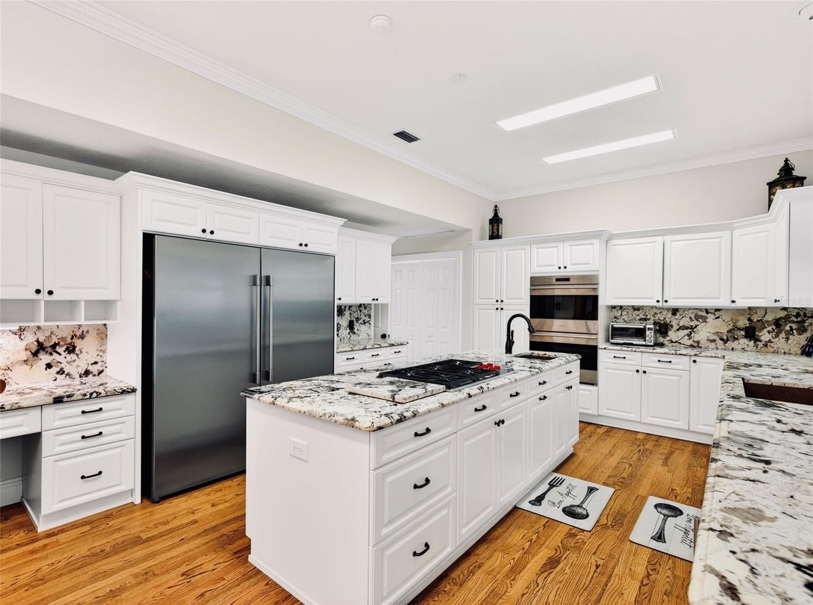 4940 FORT KING STREET — photo 6 of 55