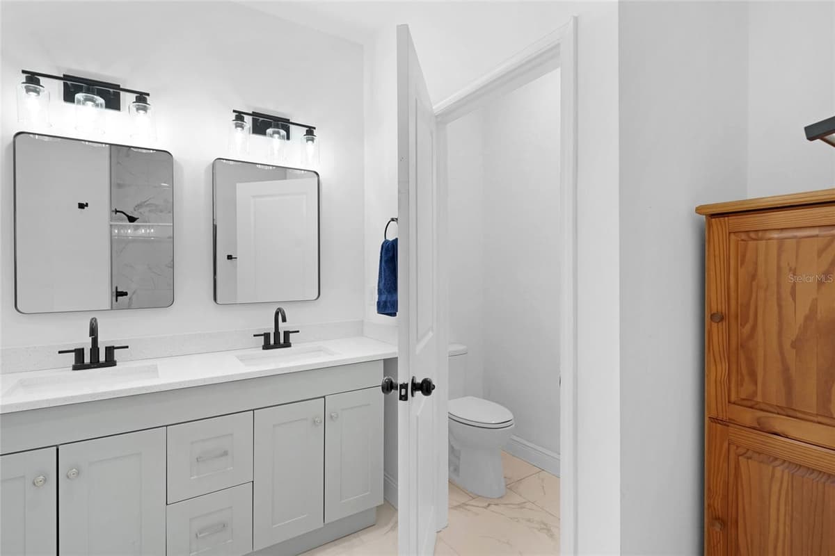 10550 CROTTY AVENUE — photo 18 of 38