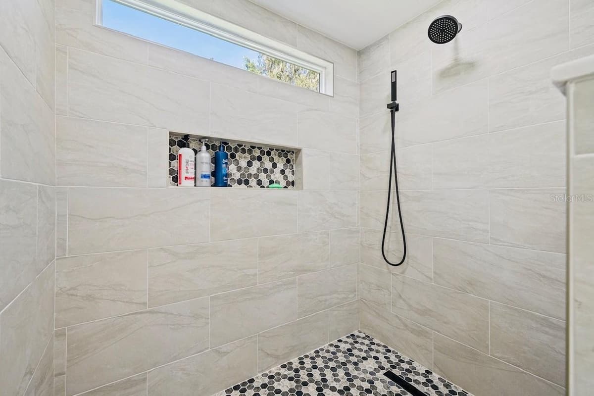 10245 TRAILS END ROAD — photo 36 of 44