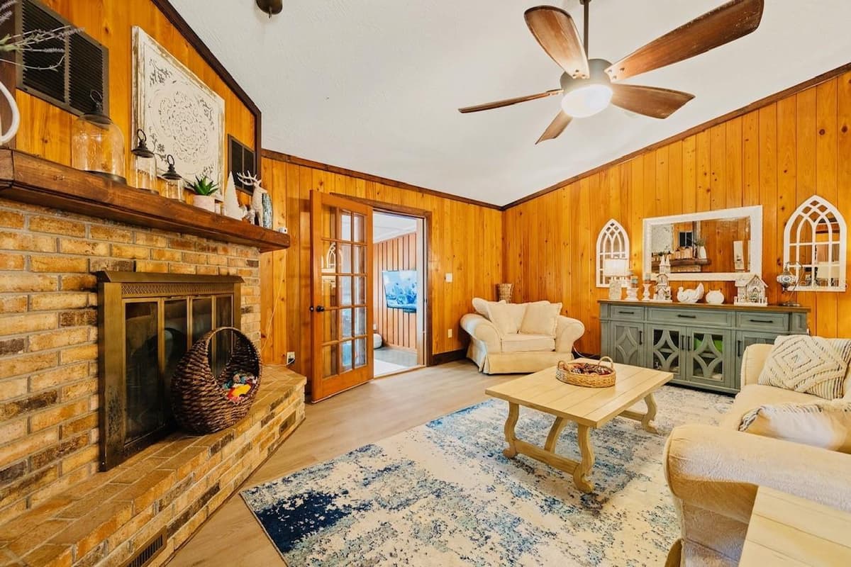 10245 TRAILS END ROAD — photo 17 of 44