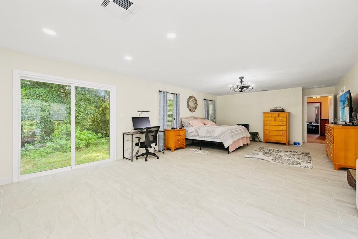10245 TRAILS END ROAD — photo 31 of 44