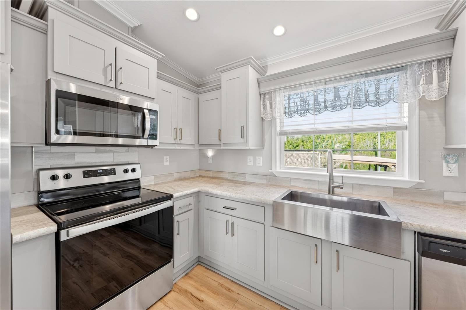 31609 TERRACE DRIVE — photo 14 of 81