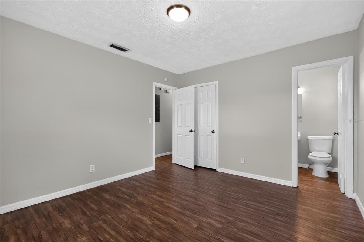 3734 BARMER DRIVE — photo 17 of 22