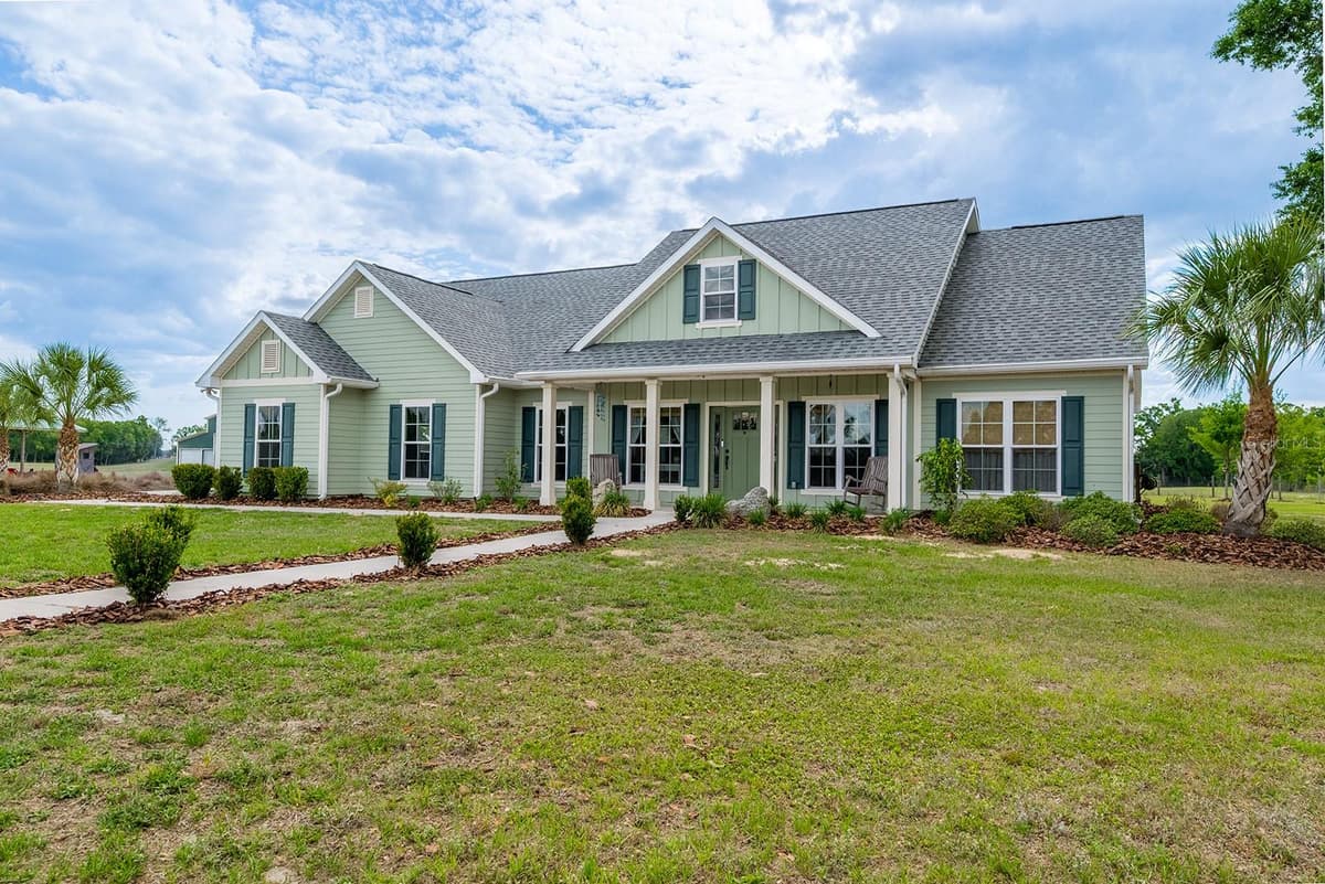 5739 COUNTY ROAD 341 — photo 3 of 51