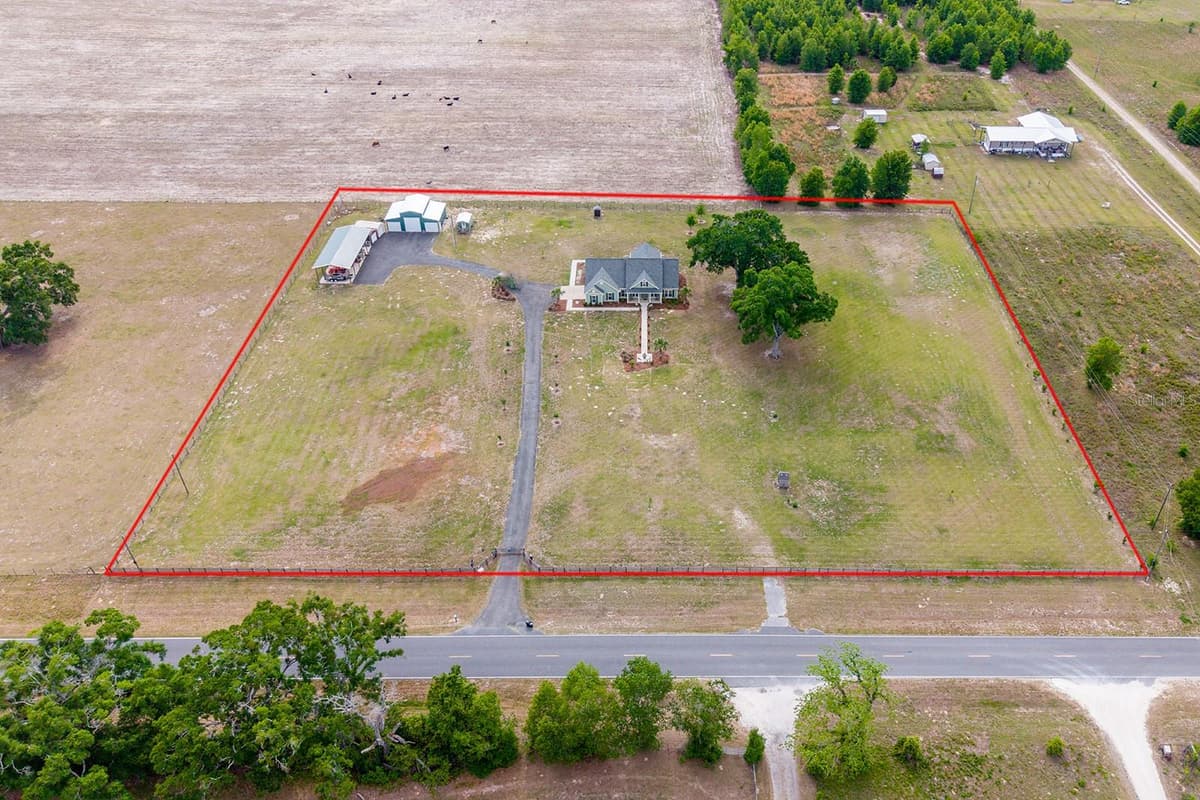 5739 COUNTY ROAD 341 — photo 21 of 51