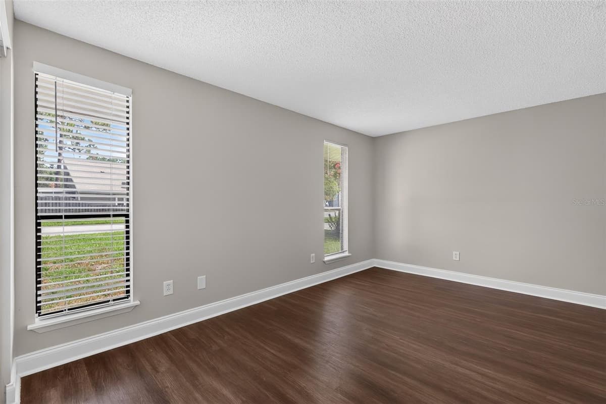 3918 PINE BREEZE ROAD — photo 14 of 21