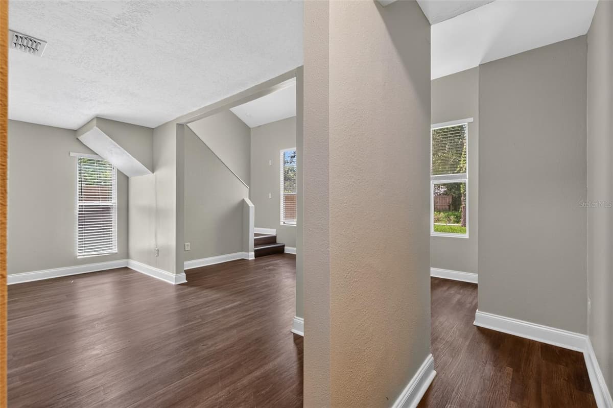 3918 PINE BREEZE ROAD — photo 9 of 21