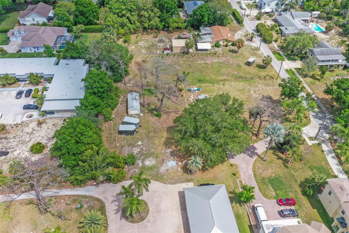 1721 GULF ROAD — photo 85 of 96