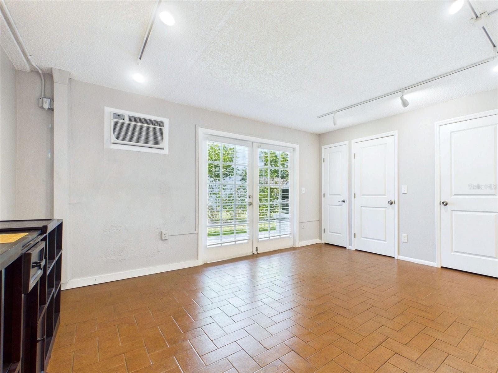745 PINELLAS BAYWAY — photo 35 of 50