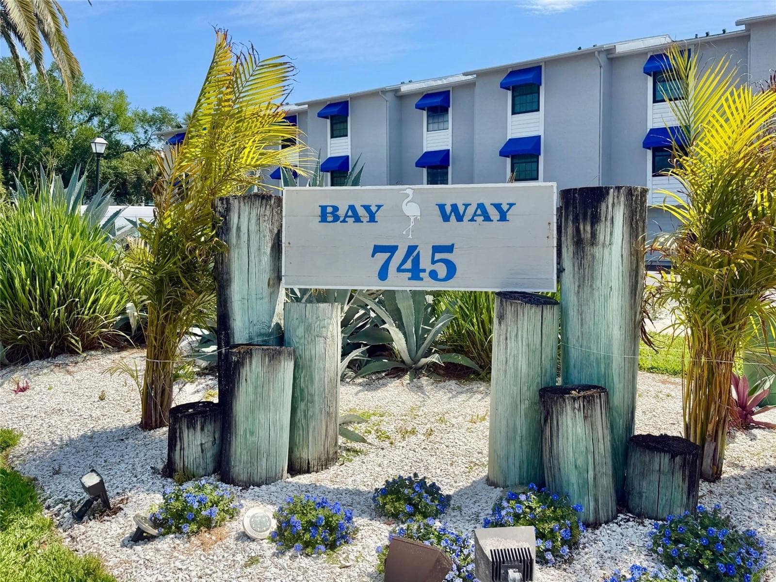 745 PINELLAS BAYWAY — photo 3 of 50