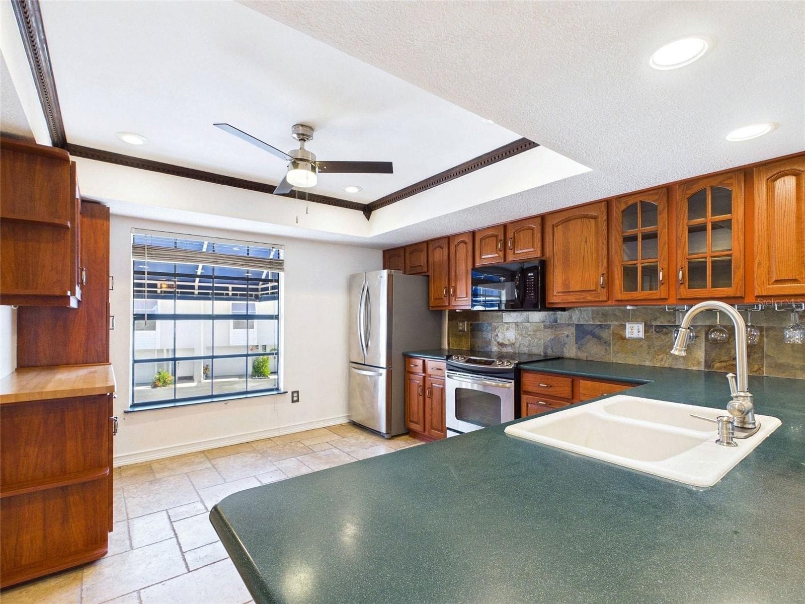 745 PINELLAS BAYWAY — photo 17 of 50