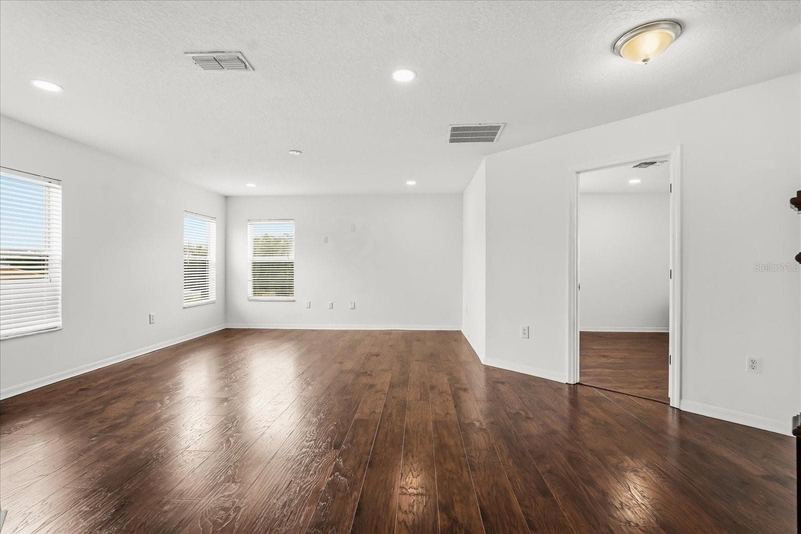 3332 WHISTLING TRAIL — photo 34 of 65