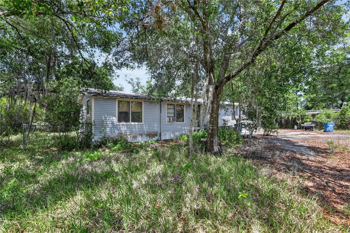 2632 FRANCES DRIVE — photo 4 of 32
