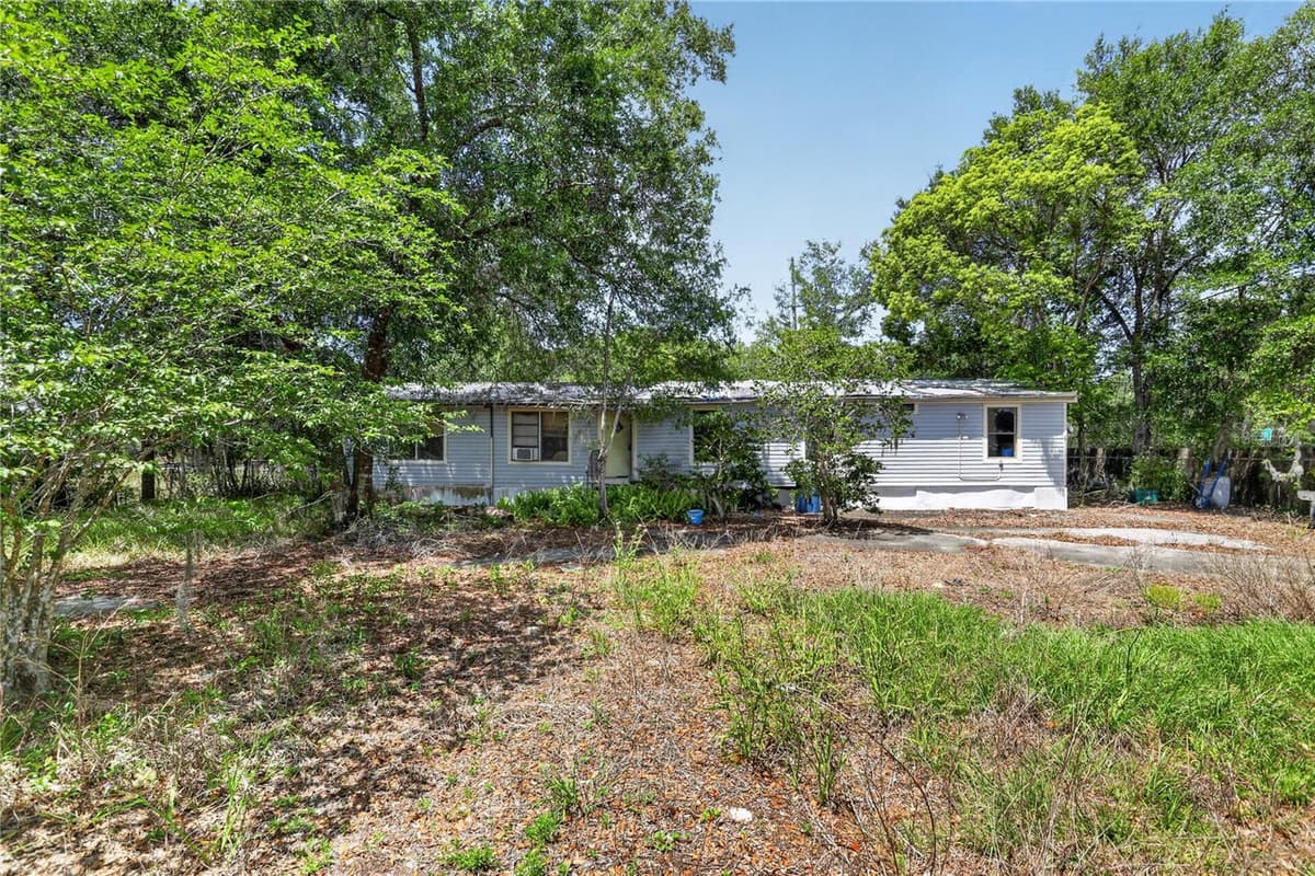 2632 FRANCES DRIVE — photo 2 of 32