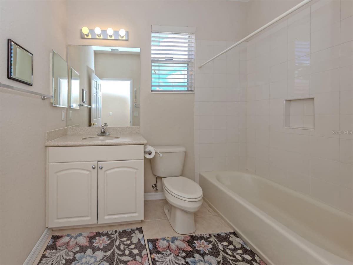 101 MESTRE PLACE — photo 23 of 60