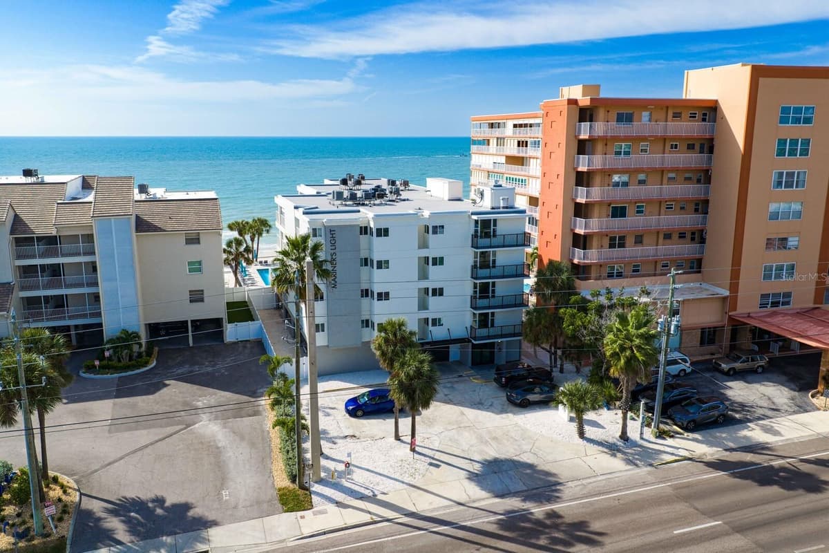 16332 GULF BOULEVARD — photo 86 of 92