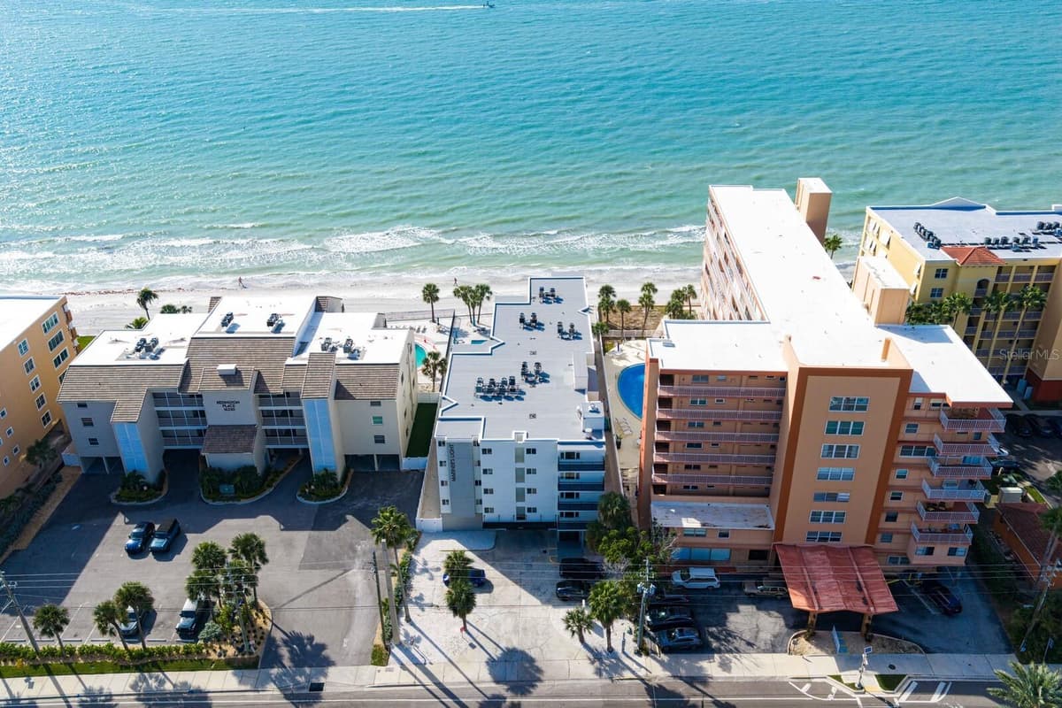 16332 GULF BOULEVARD — photo 83 of 92