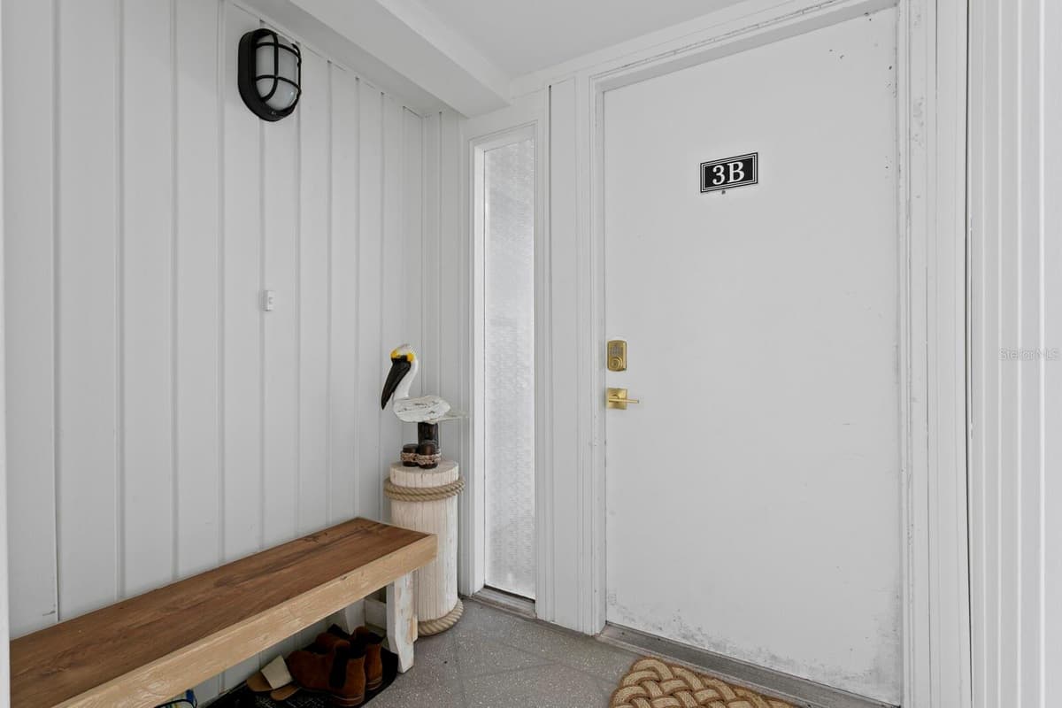 16332 GULF BOULEVARD — photo 8 of 92