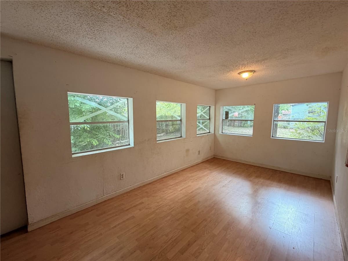 24021 ARMADILLO ROAD — photo 26 of 38