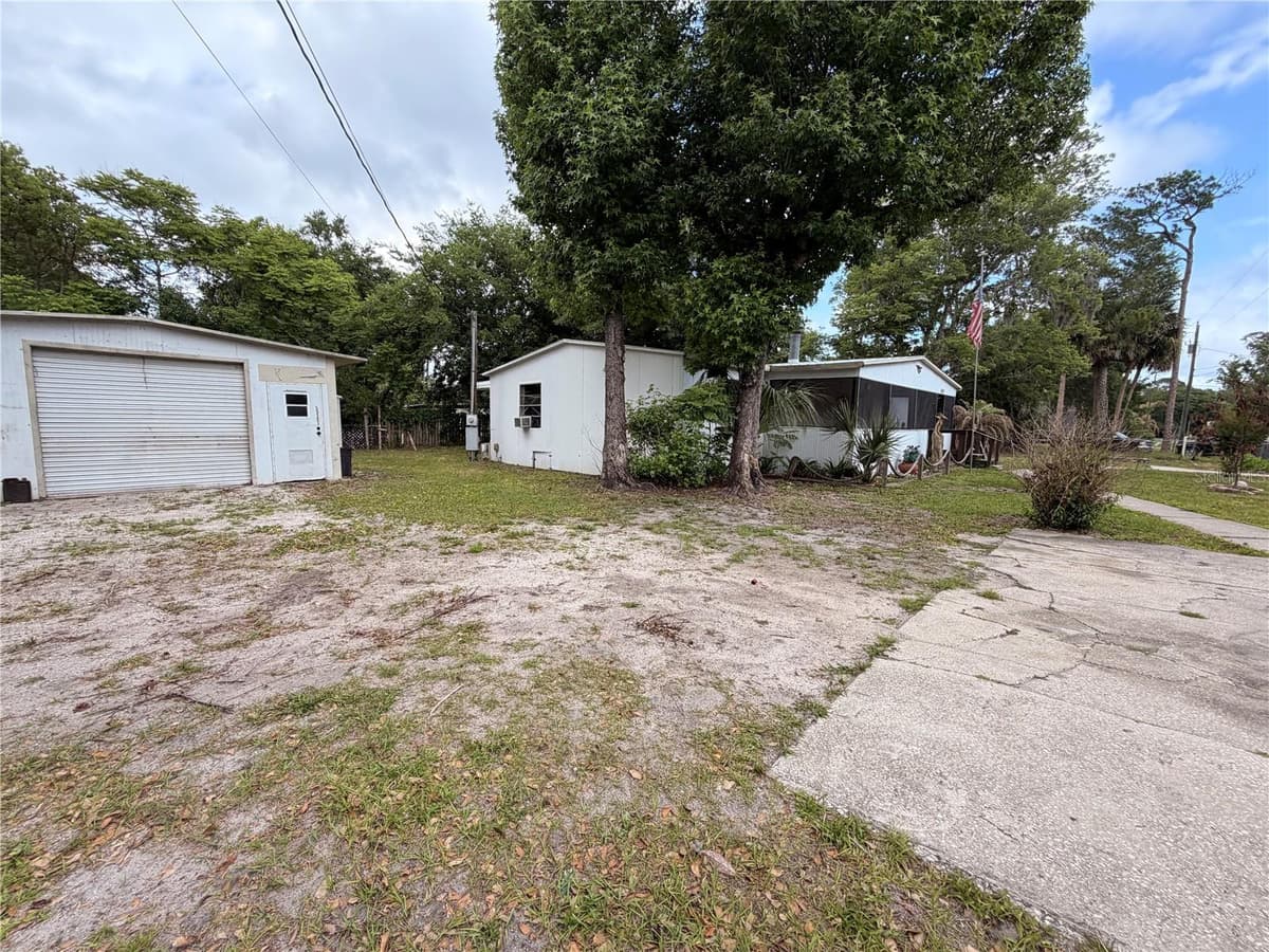 24021 ARMADILLO ROAD — photo 30 of 38