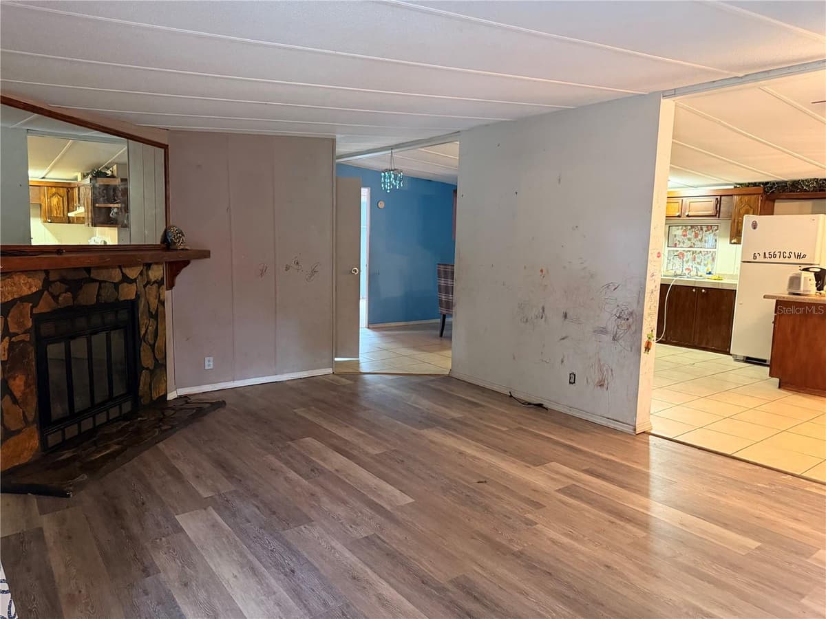 24021 ARMADILLO ROAD — photo 9 of 38