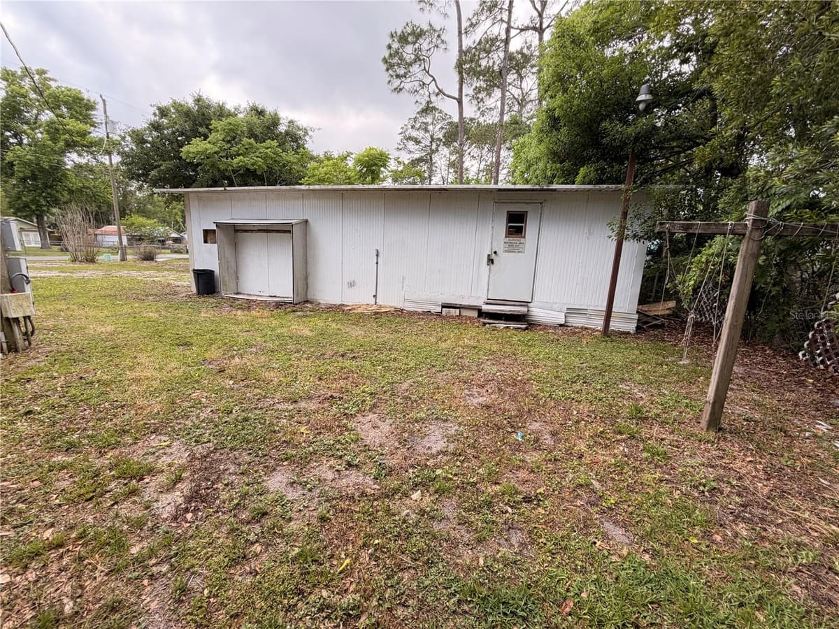 24021 ARMADILLO ROAD — photo 36 of 38