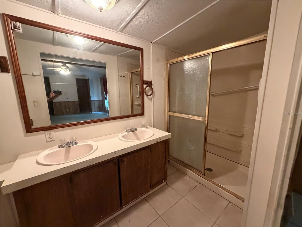 24021 ARMADILLO ROAD — photo 17 of 38