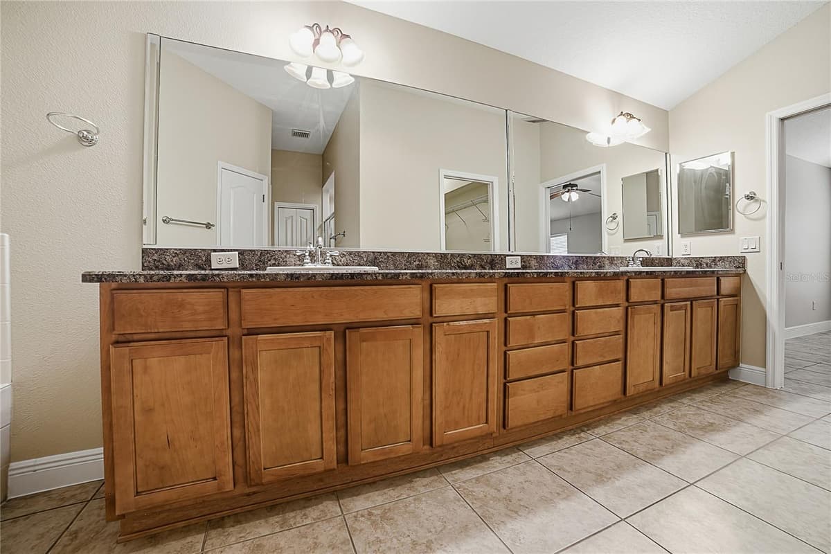 4141 COUNTY ROAD 121D — photo 32 of 63