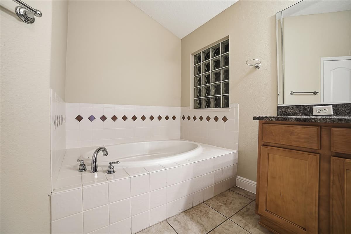 4141 COUNTY ROAD 121D — photo 33 of 63