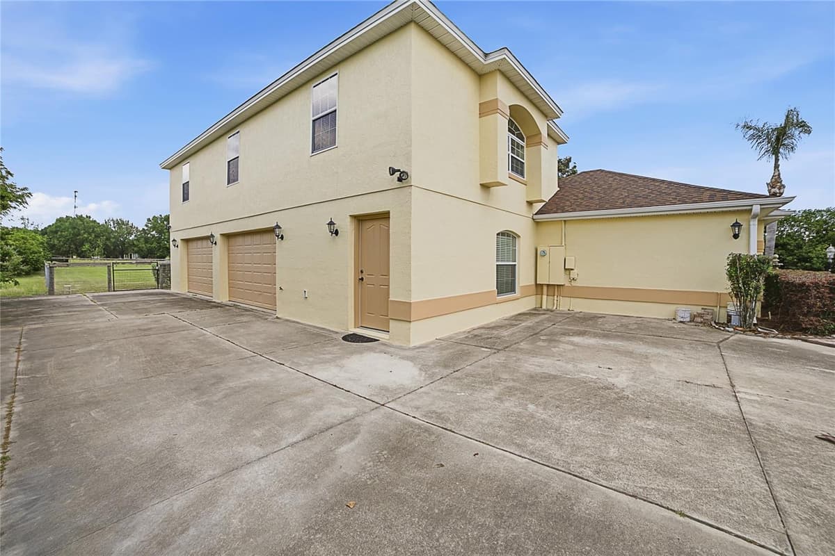 4141 COUNTY ROAD 121D — photo 3 of 63