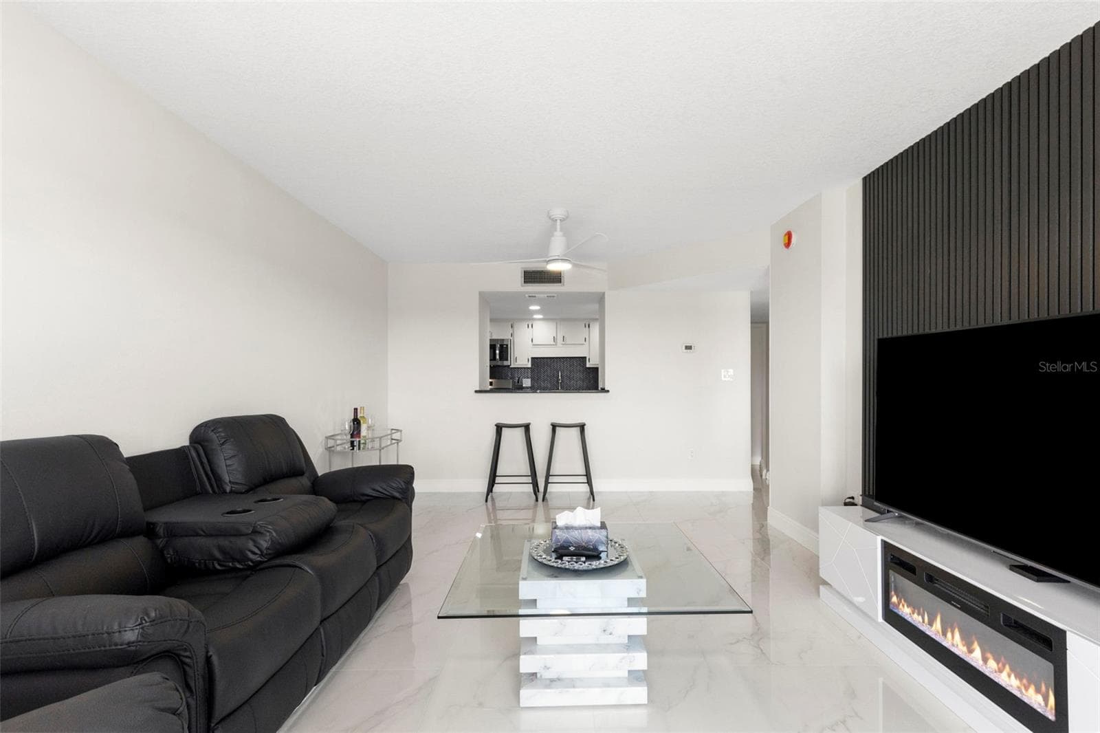 51 ISLAND WAY — photo 14 of 49