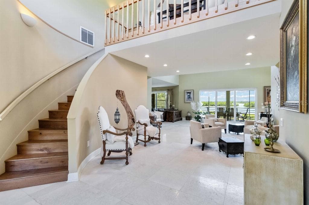 6511 BAYSHORE ROAD — photo 8 of 38