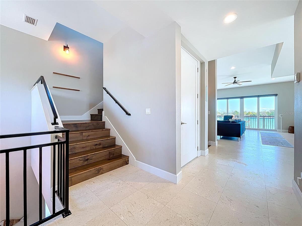 306 BAY PLZ — photo 46 of 75