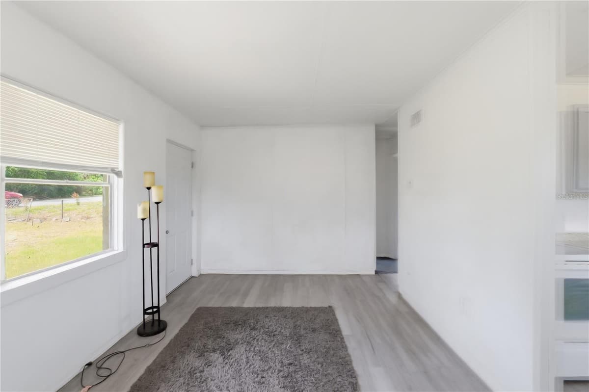4610 WEEPING WILLOW AVENUE — photo 6 of 19