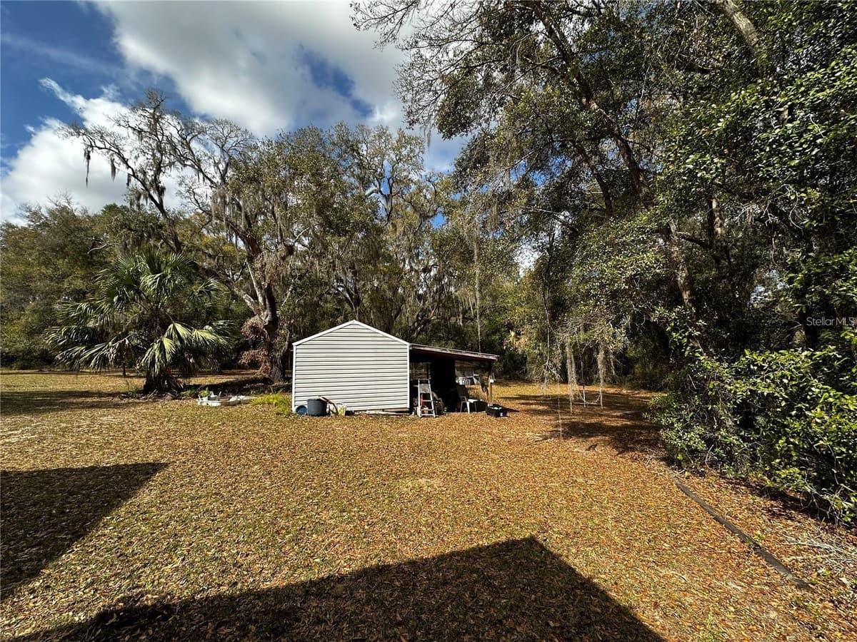 12212 238TH TERRACE — photo 17 of 21