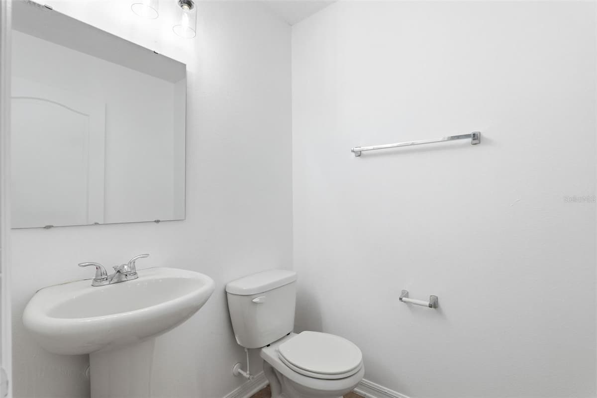 3356 SLATE STREET — photo 14 of 39