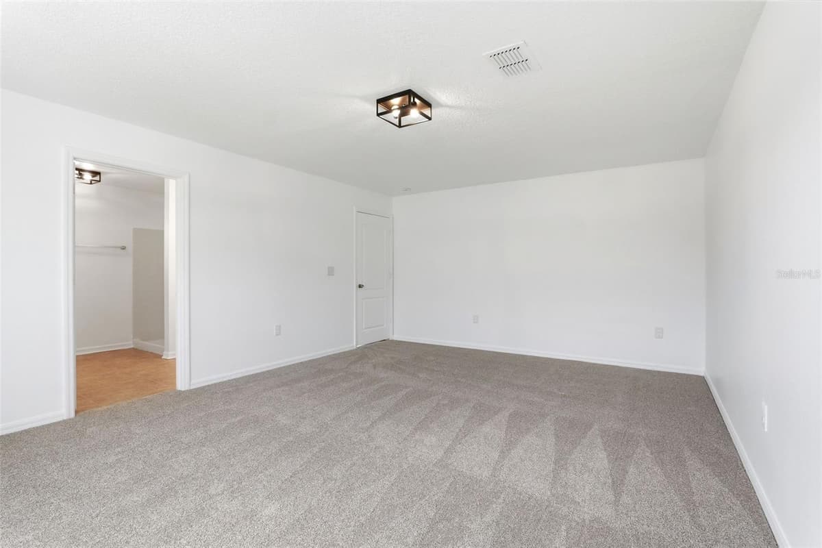 3356 SLATE STREET — photo 17 of 39