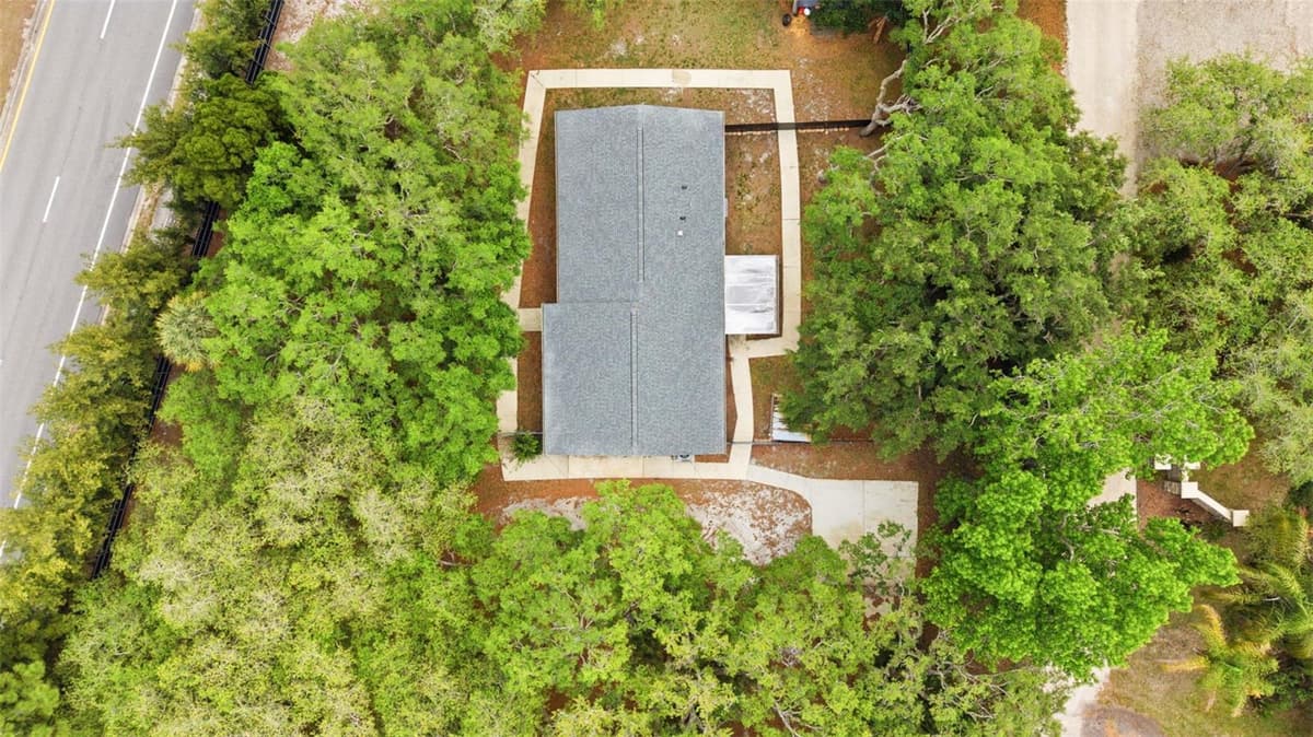 176 LAKE EVA DRIVE — photo 5 of 40