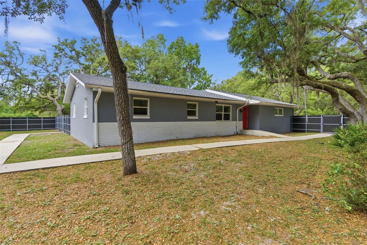 176 LAKE EVA DRIVE — photo 1 of 40