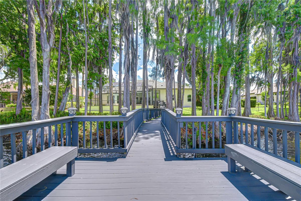 20915 LAKE VIENNA DRIVE — photo 42 of 45