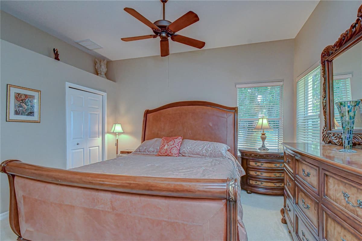 20915 LAKE VIENNA DRIVE — photo 24 of 45