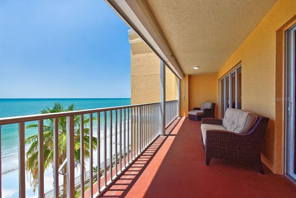 16500 GULF BOULEVARD — photo 39 of 75