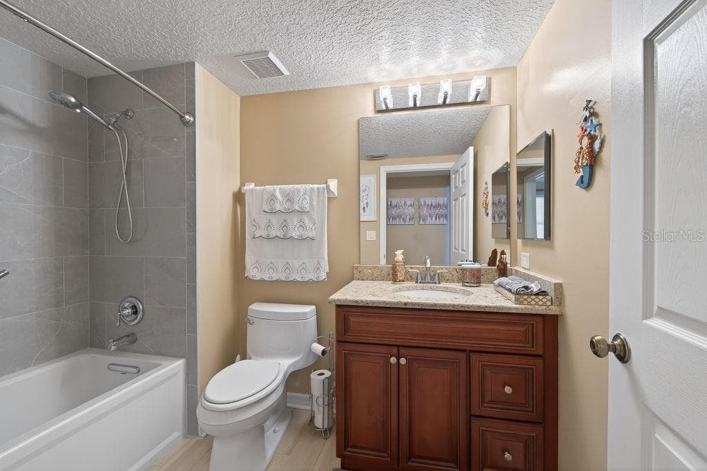 16500 GULF BOULEVARD — photo 35 of 75