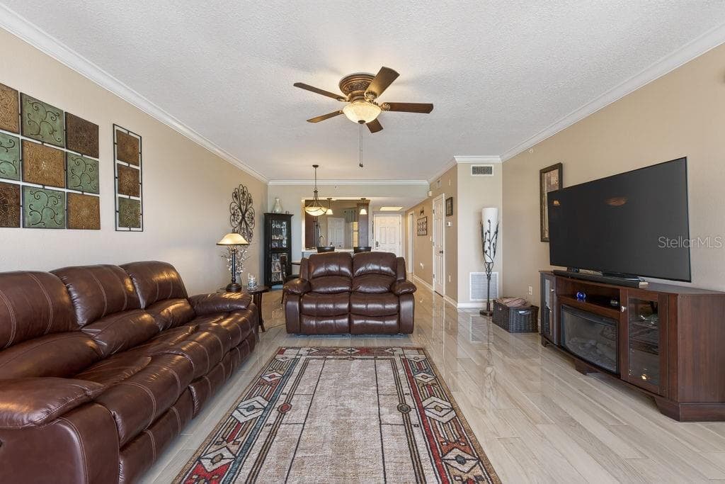 16500 GULF BOULEVARD — photo 13 of 75