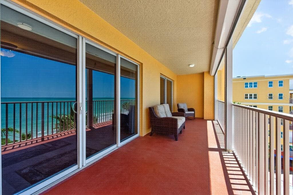 16500 GULF BOULEVARD — photo 38 of 75