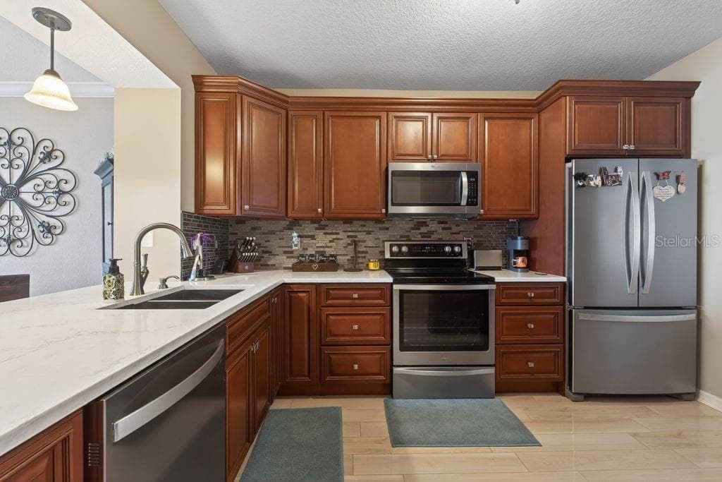 16500 GULF BOULEVARD — photo 18 of 75