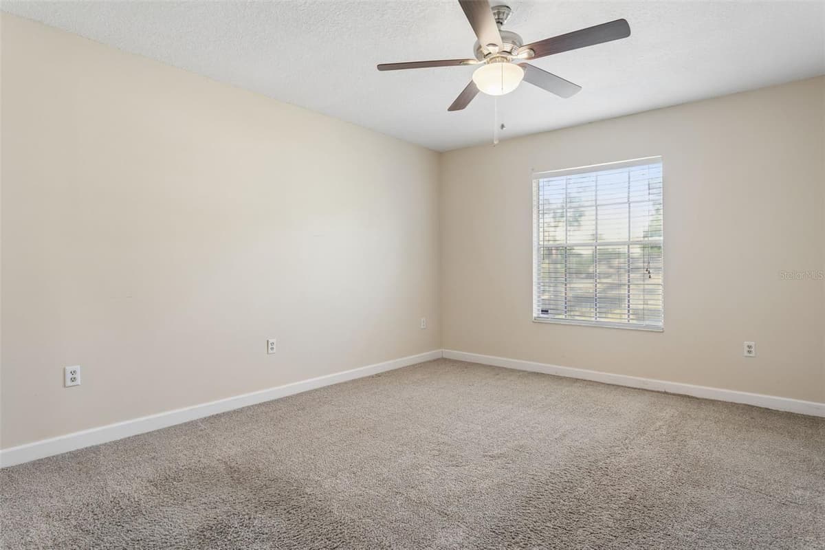 6341 TREETOP CIRCLE — photo 16 of 26